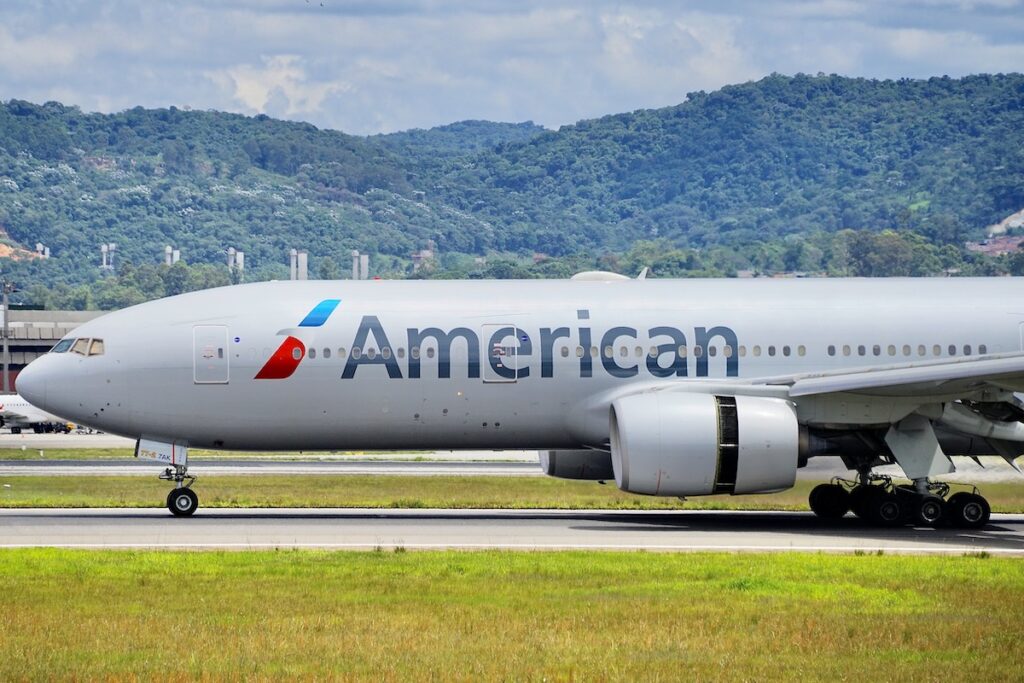 American Airlines faz ajustes em sua malha no Brasil