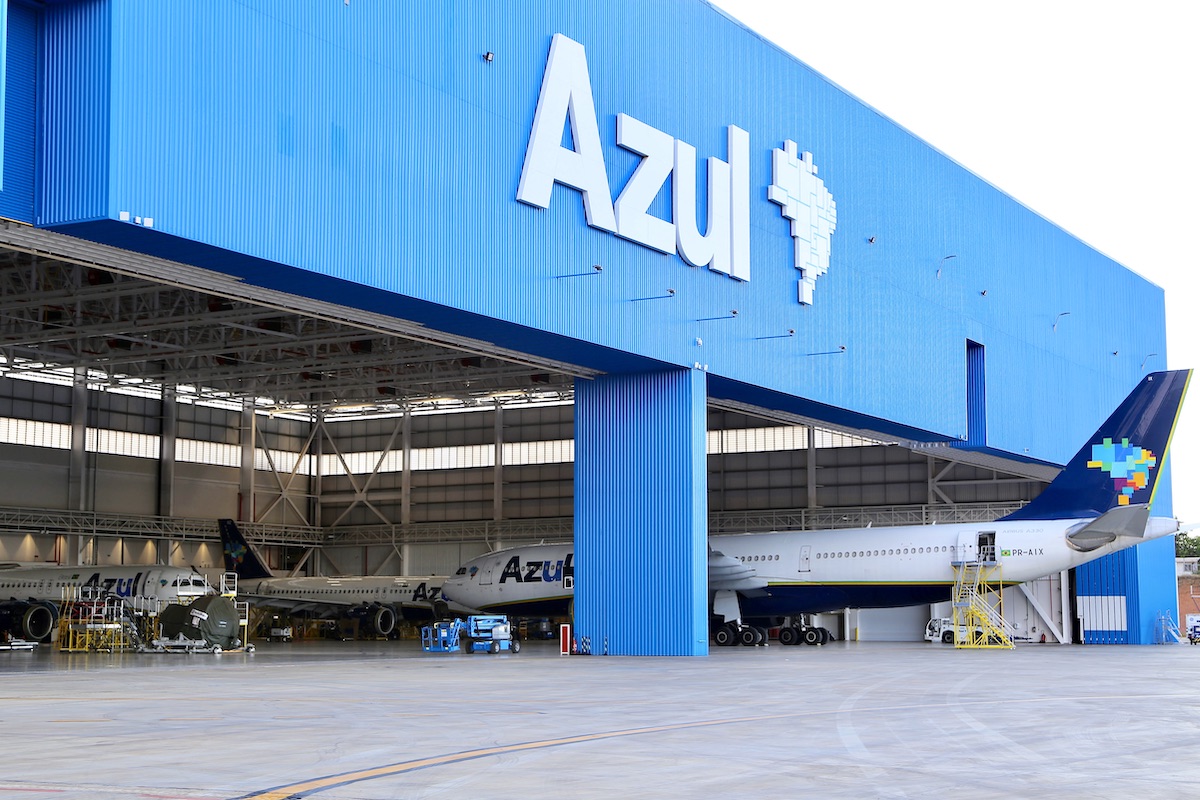 Azul celebra 3 anos de seu hangar em Viracopos