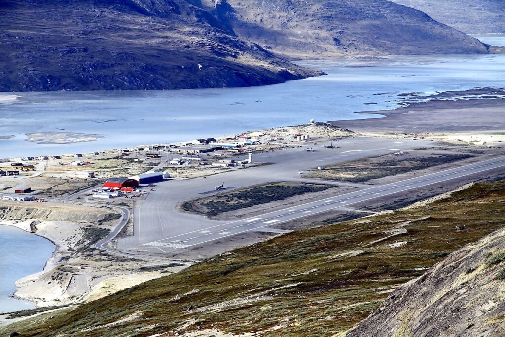 Conheça o Aeroporto de Kangerlussuaq, o maior da Groenlândia