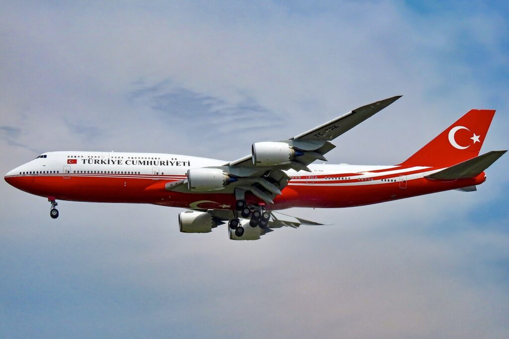 15 anos do primeiro voo do Boeing 747-8i 4 TC TRK@PEK 20190702141621