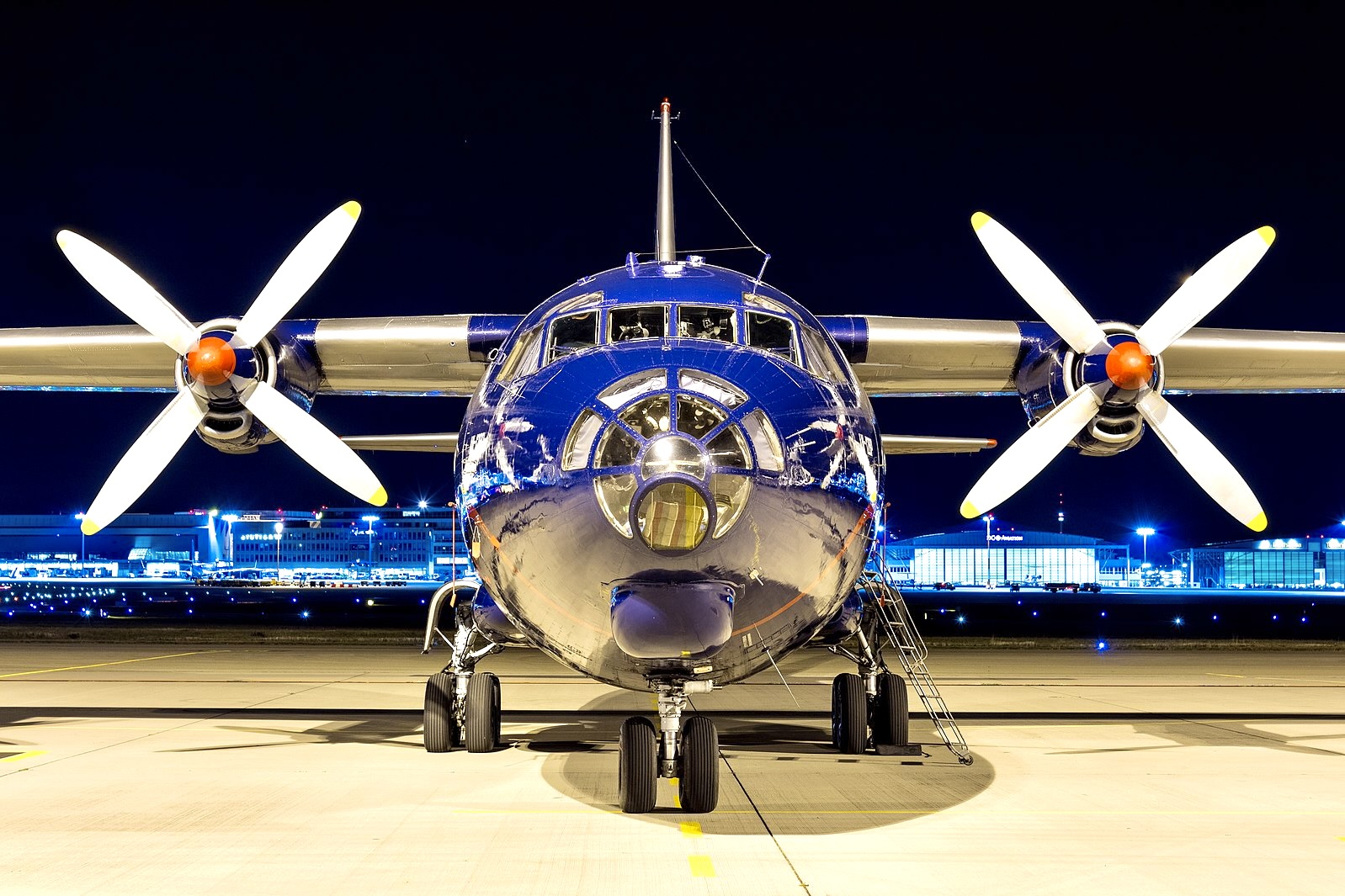 Três aeroportos brasileiros devem receber o Antonov AN-12