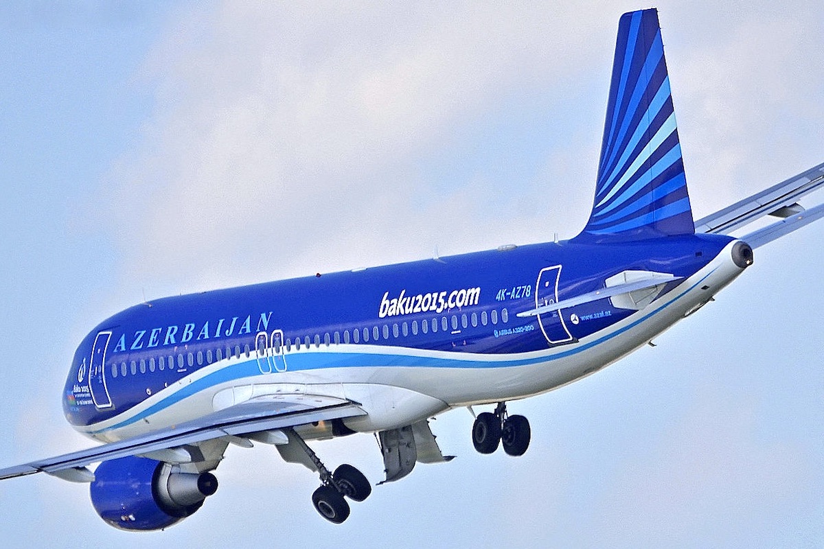 Azerbaijan Airlines confirma encomenda com a Airbus