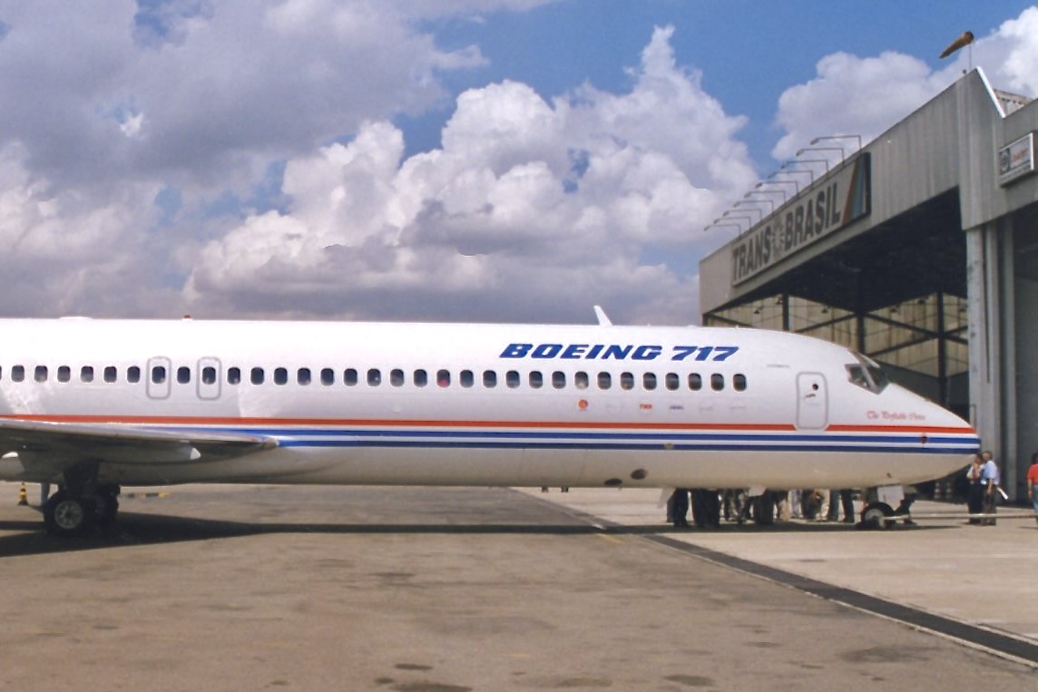 Volta ao passado: a visita do protótipo do Boeing 717 no Brasil