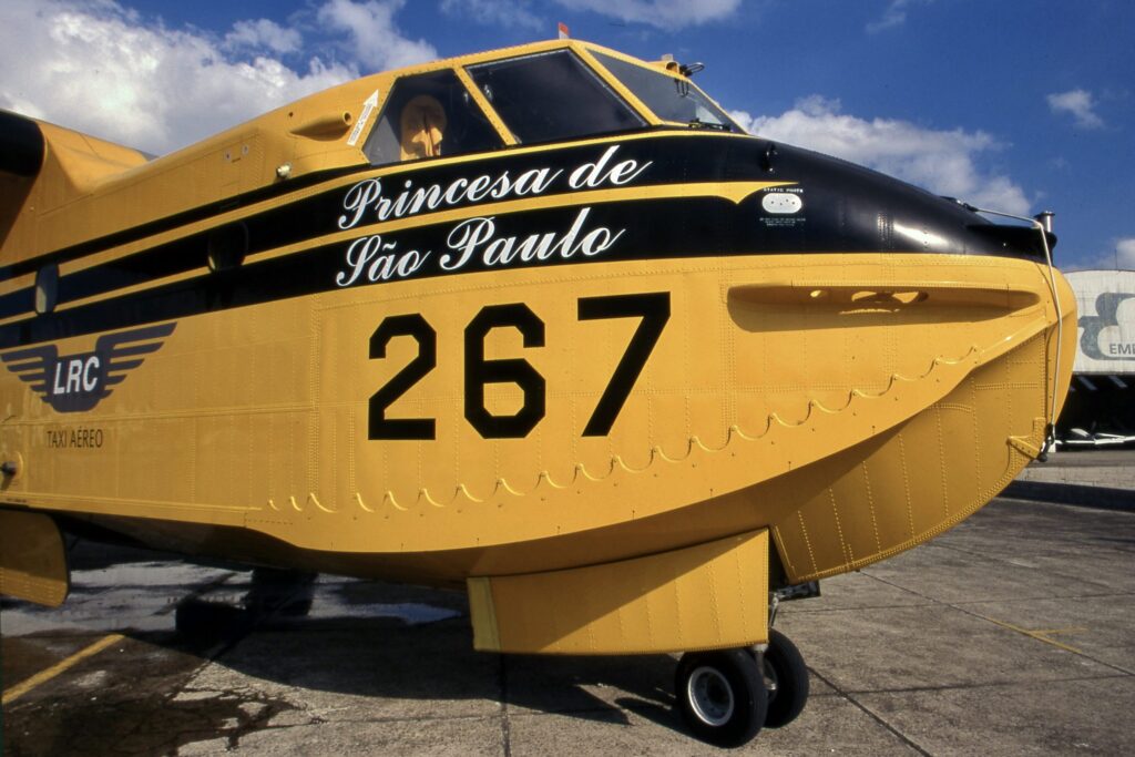 CANADAIR007 scaled 1