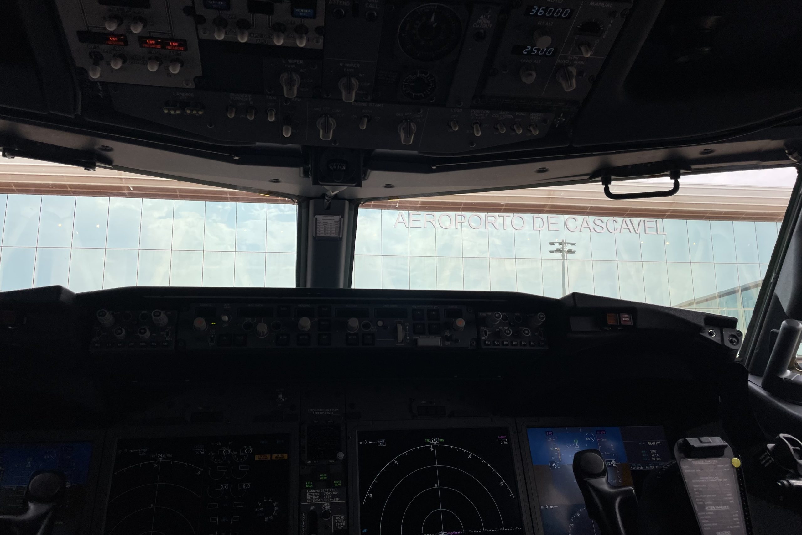 Gol realiza 1º voo com o 737 MAX para Cascavel 6 IMG 2003 1 scaled 1
