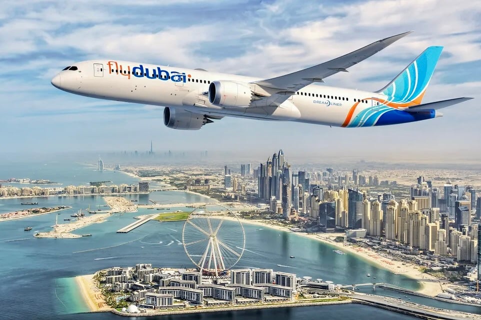 Dubai Airshow: flydubai surpreende e encomenda o 787