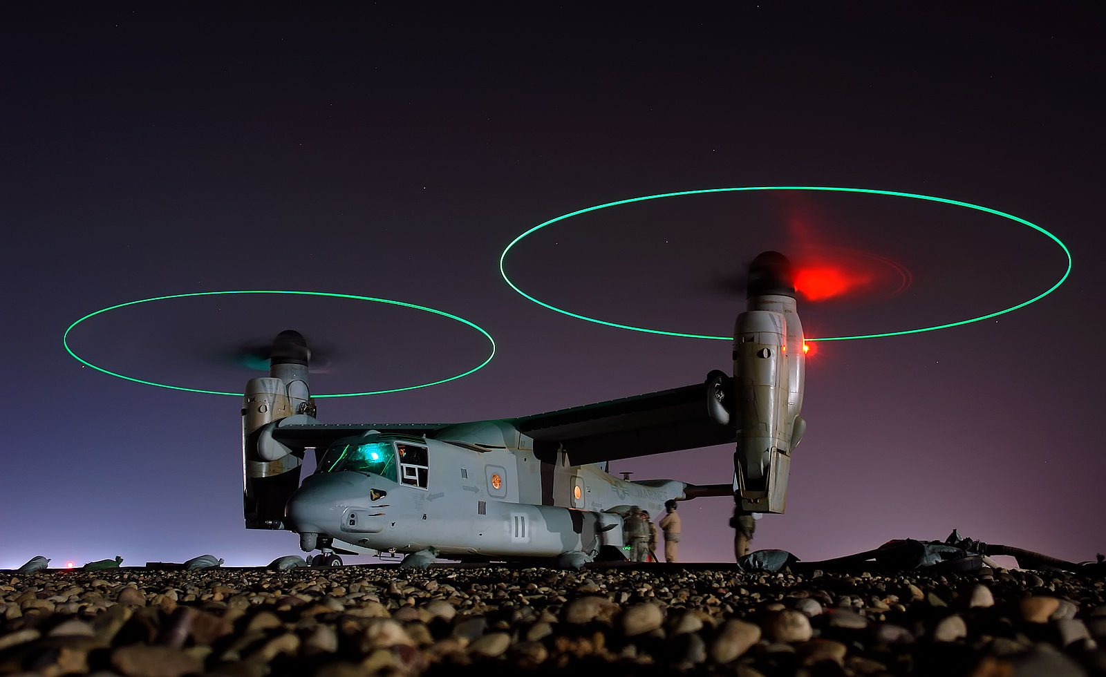 EUA paralisam operações com o V-22 Osprey após acidente no Japão