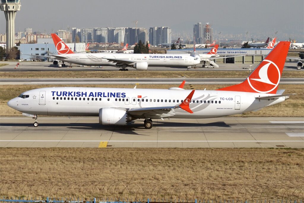 Turkish Airlines assina acordo para mais Boeing 737 MAX 3 Turkish Airlines assina acordo para mais Boeing 737 MAX