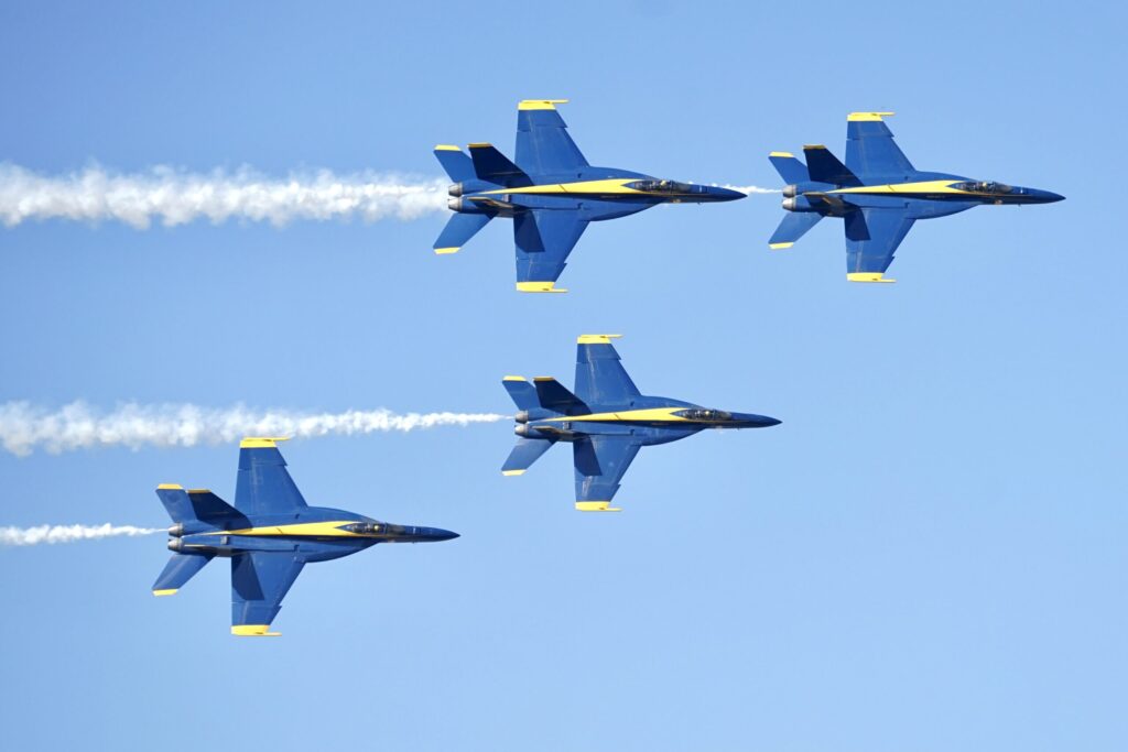 Divulgado o trailer do documentário The Blue Angels 10 Divulgado o trailer do documentário The Blue Angels