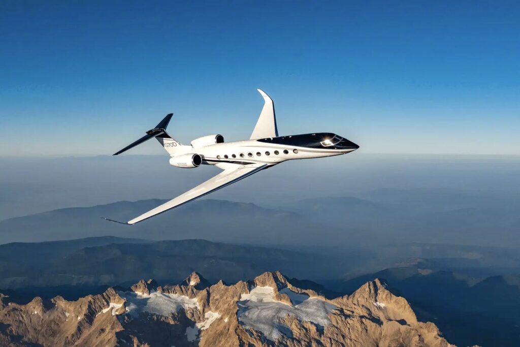 G700 é certificado pela FAA 1 G700 é certificado pela FAA
