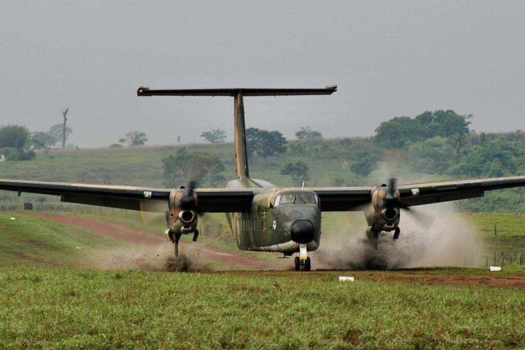 60 anos do primeiro voo do DHC-5 Buffalo