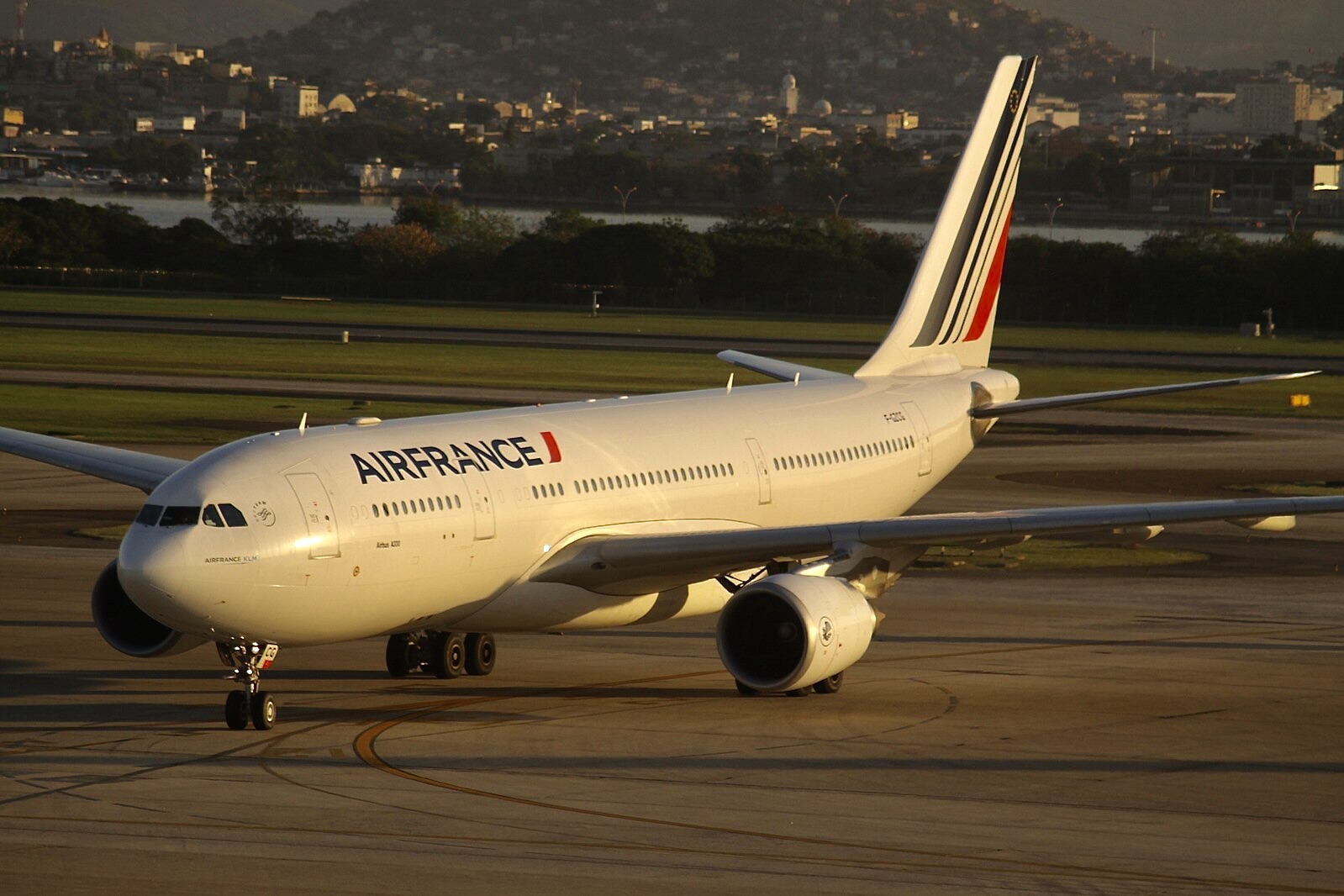 Air France escala o A330 para substituir o 777 em um voo para Guarulhos