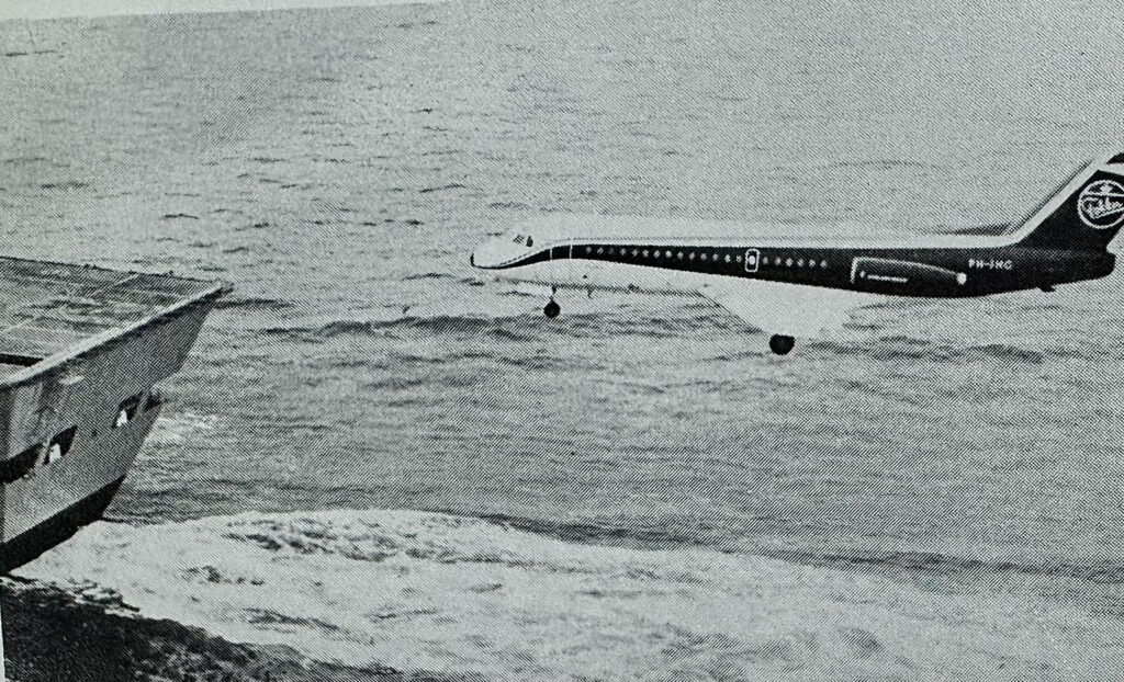 Fokker 28 operando em porta-aviões? Conheça essa história 10 Fokker 28 operando em porta-aviões? Conheça essa história
