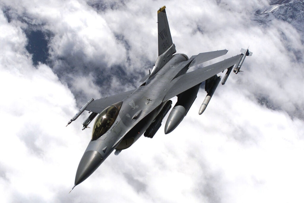 Argentina confirma a compra dos F-16 da Dinamarca