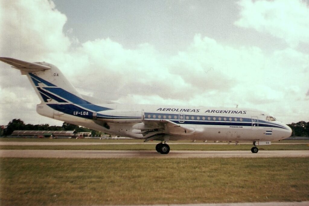 Notícia Retrô: Fokker liga Porto Alegre/Buenos Aires