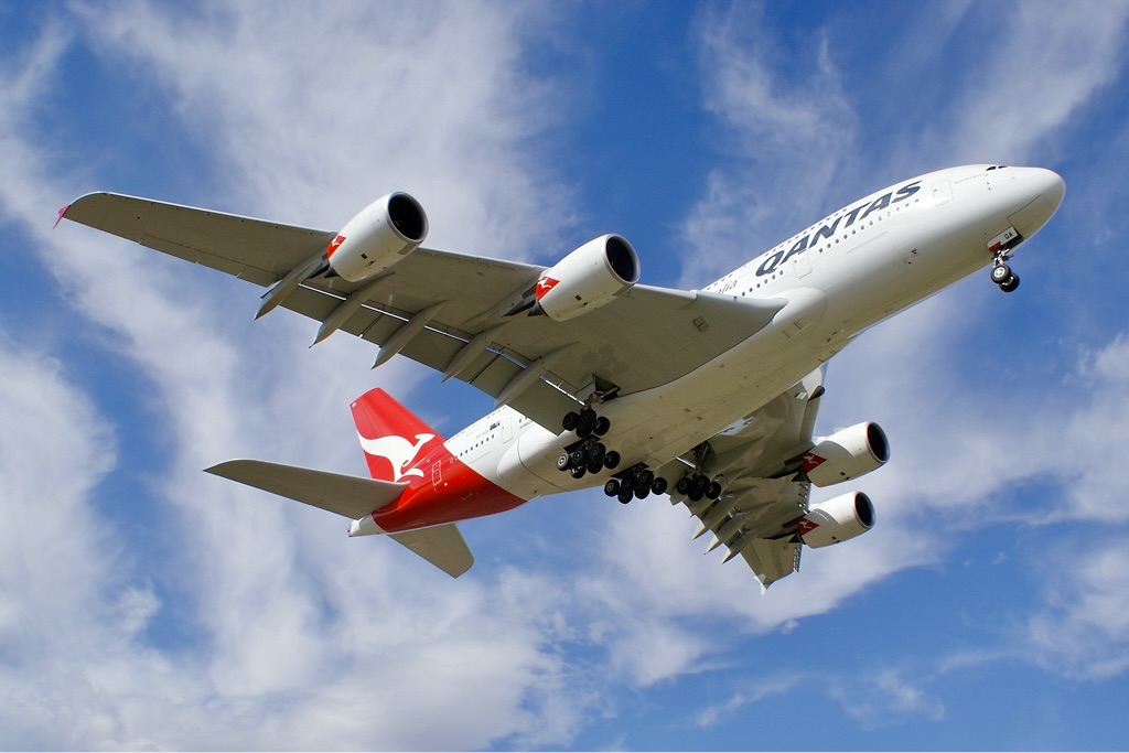 Qantas coloca seu primeiro A380 novamente em serviço