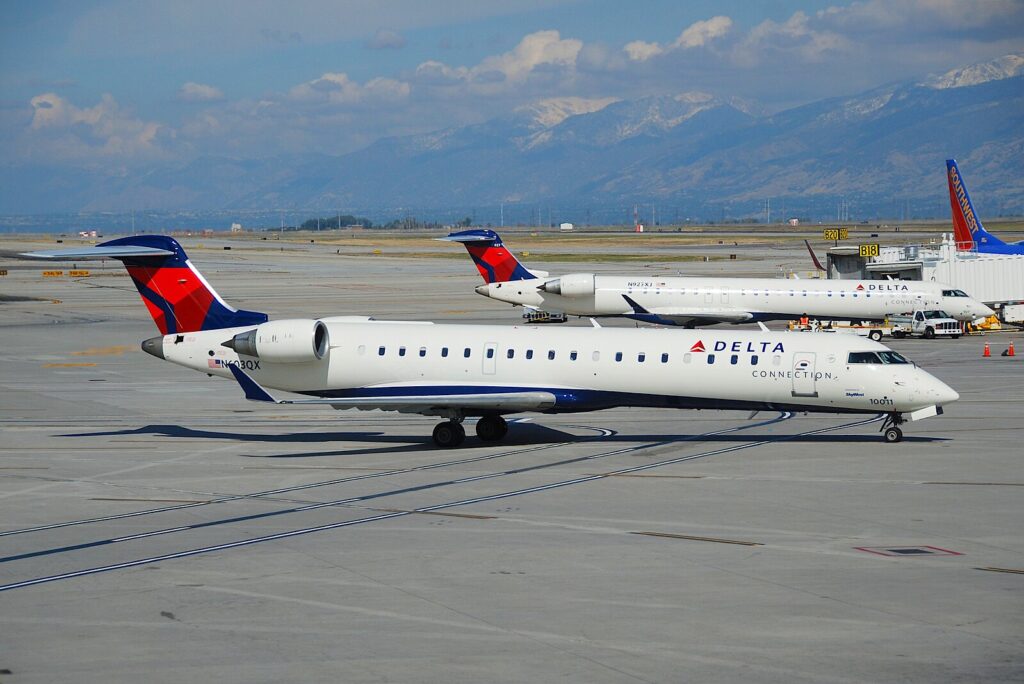 Delta Air Lines programa primeiras rotas do CRJ550
