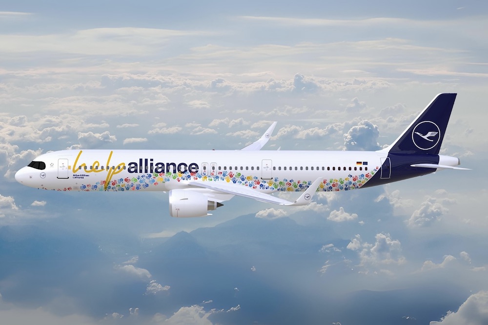 Lufthansa celebra os 25 anos da help alliance com pintura especial