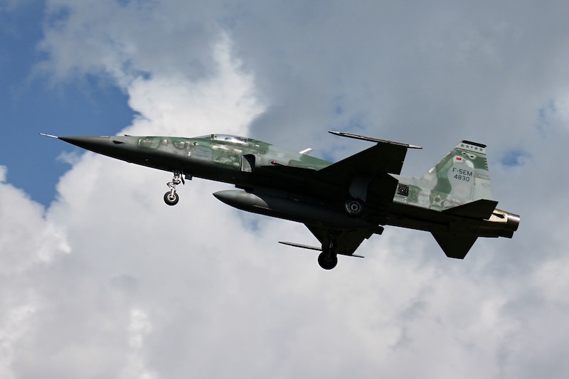 F-5 da Força Aérea Brasileira sofre acidente em Natal 9 F-5 da Força Aérea Brasileira sofre acidente em Natal
