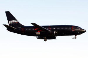Veja quais são os operadores atuais do 737-200 no Canadá 2 Chrono Aviation Boeing 737 C FYPN at Montreal Pierre Elliott Trudeau International YUL CYUL