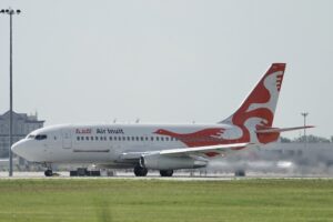 Veja quais são os operadores atuais do 737-200 no Canadá 1 DSC00396 2