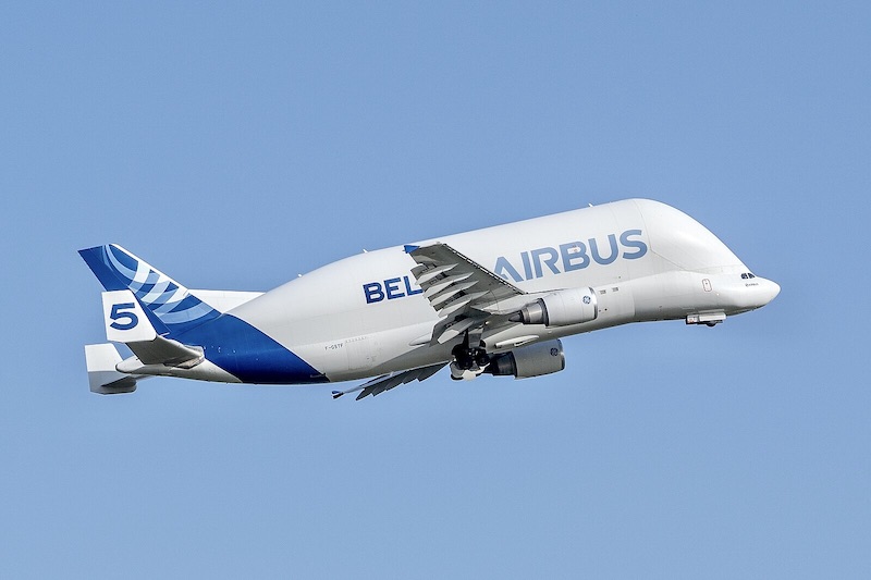 Airbus decide fechar a empresa Airbus Beluga Transport (ABT) 7 Airbus aposenta o último BelugaST que ainda estava ativo