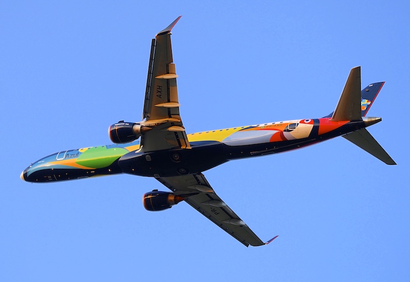 Azul volta a operar com aeronaves a jato em Noronha 2 Azul volta a voar com aeronaves a jato em Noronha
