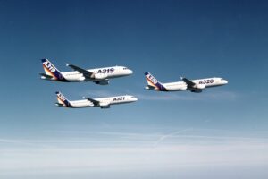 30 anos do primeiro voo do Airbus A319 4 EMB 1450051