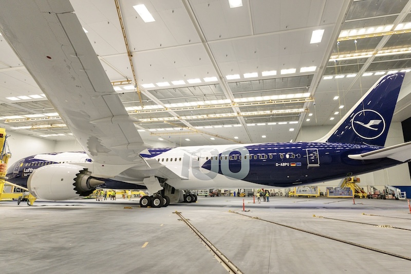 Lufthansa apresenta pintura de 100 anos em Boeing 787 3 Lufthansa apresenta pintura de 100 anos em Boeing 787