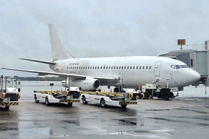 Clássico Boeing 737-200 de Honduras pousa e fica retido em Campinas 4 Clássico Boeing 737-200 de Honduras pousa e fica retido em Campinas