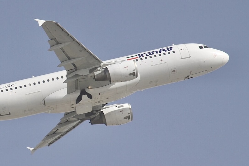 Airbus da Iran Air é destruído e Aeroporto Mehrabad em Teerã é atingido 4 Airbus da Iran Air é destruído e Aeroporto Mehrabad em Teerã é atingido