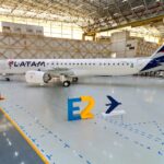 LATAM apresenta o seu primeiro E195-E2 já pintado na fábrica da Embraer 1 LATAM apresenta o seu primeiro E195-E2 já pintado na fábrica da Embraer