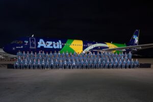 Delegacao da Selecao Brasileira rumo aos Estados Unidos Foto Guilherme Ramos Azul